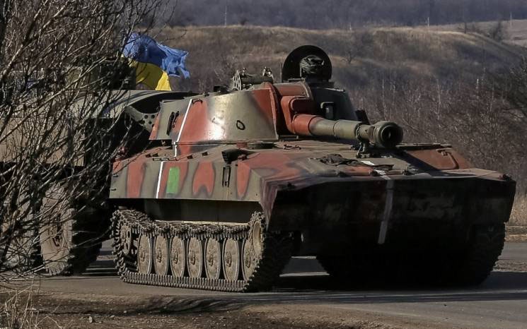 Продолжаются поставки 122-мм самоходных гаубиц 2С1 «Гвоздика» из Чехии.