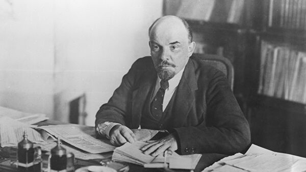 Владимир Ленин был среди тех политиков, которые не считали малороссов и белорусов русскими.