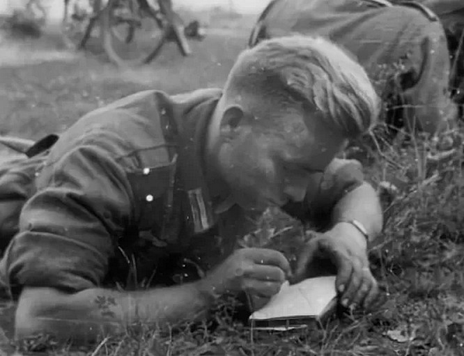 Зверства над беззащитными людьми немецкие солдаты и офицеры скрупулёзно описывали в своих дневниках.