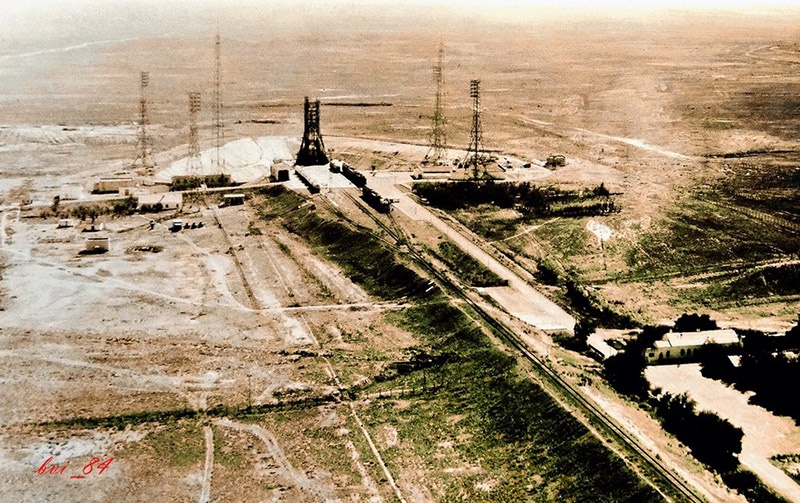 История крупнейшого ракетного полигона СССР на Байконуре началась в 1955 году.